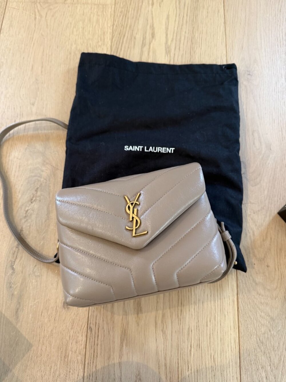 Saint Laurent-LIKE NEW- Loulou Toy Flapbag Matelasse- TAN/TAUPE